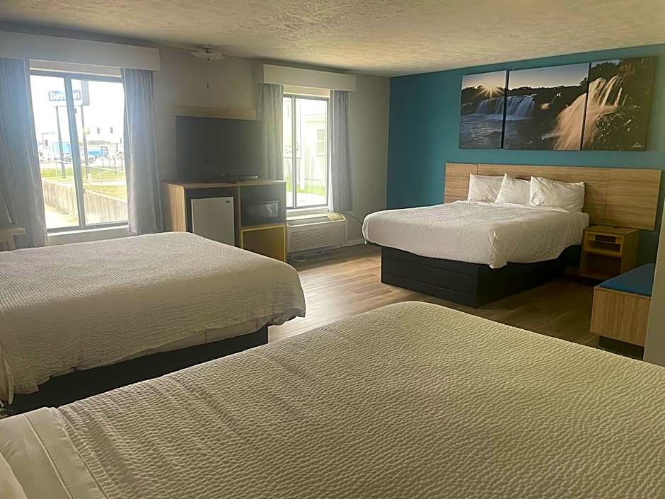 Days Inn by Wyndham Warrensburg