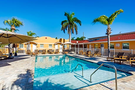 Upham Beach Inn