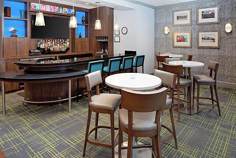 Hampton Inn Louisville Downtown