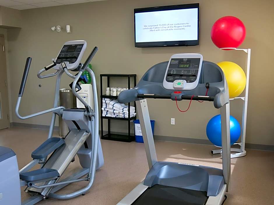 Days Inn & Suites by Wyndham Lindsay