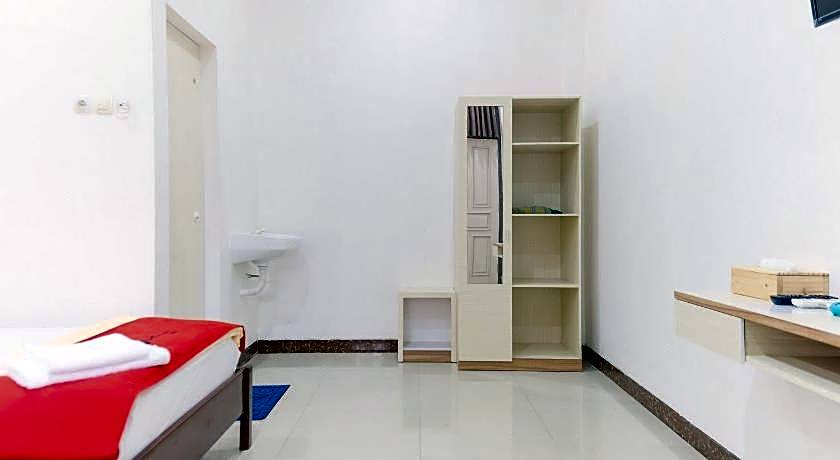 RedDoorz Syariah @ Jalan Ir Haji Juanda Jambi