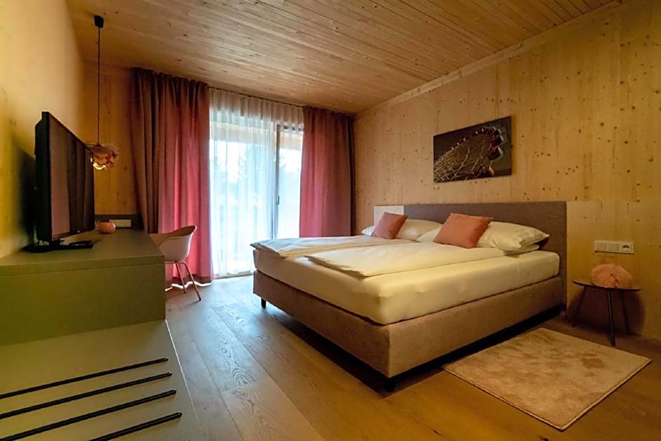GästeHAUS & HOFküche Öllerer