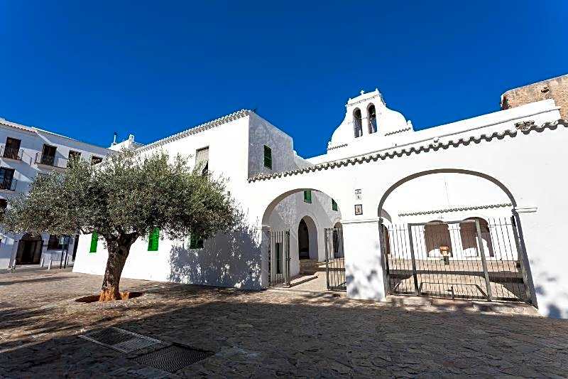 Apartamentos Tramuntana