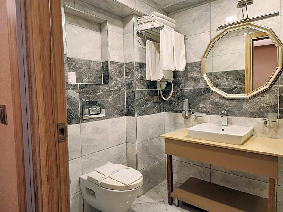 Nanda Hotel