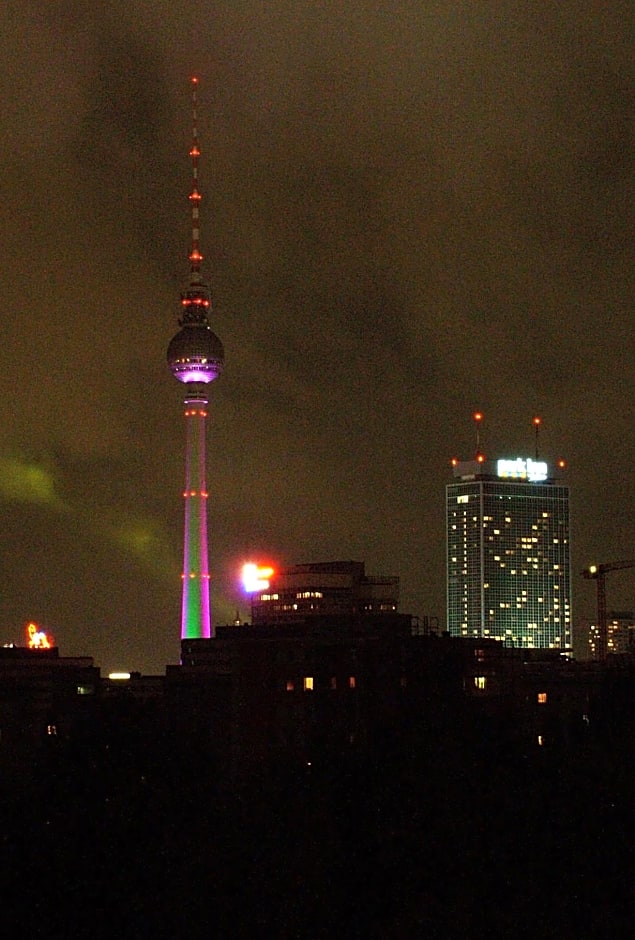 SUITE Top View & City Alex 4 rooms 2 bathrooms 1 kitchen