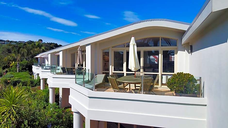 Onetangi Beach Apartments