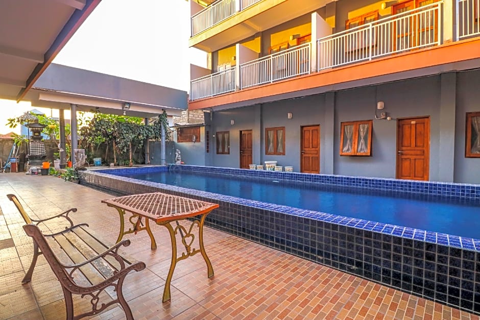 OYO 1670 Likko Inn – Denpasar, CO