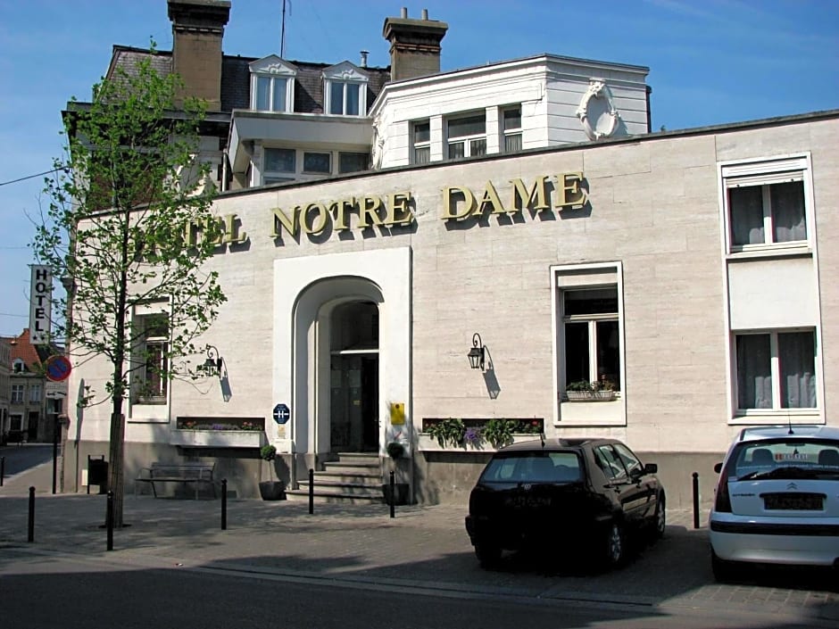 BRIT HOTEL Notre Dame