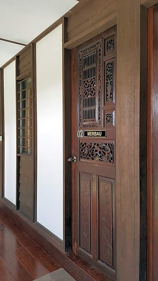 D'Impiana Riverview Chalet # Lenggong