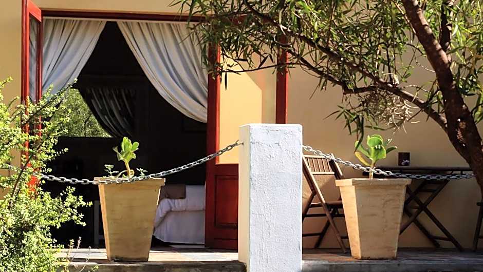 Steytlerville Villa Guest house