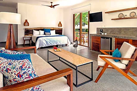 Junior Suite with Balcony