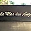 LE MAS DES AUGES