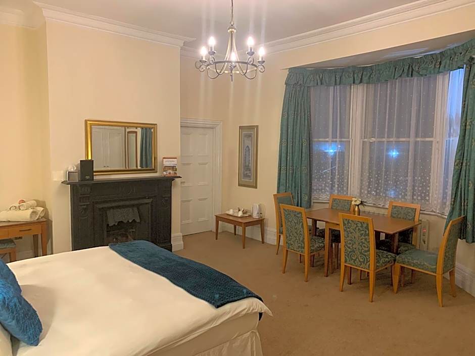 The Waterloo Hotel & Bistro