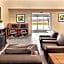 Hawthorn Extended Stay by Wyndham Milwaukee Airport