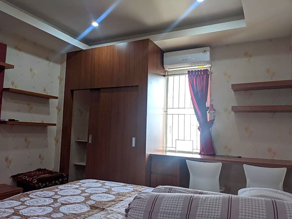 Pinewood Apartment by Vial