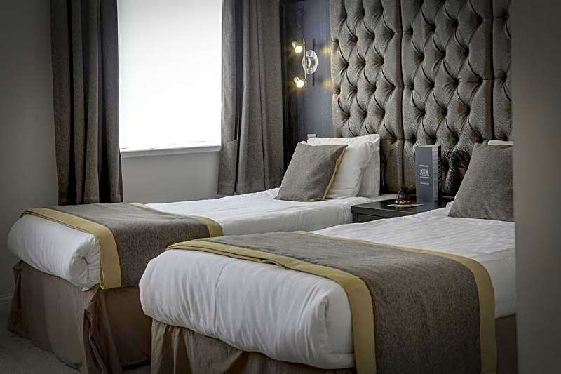 The Richmond Apart-Hotel