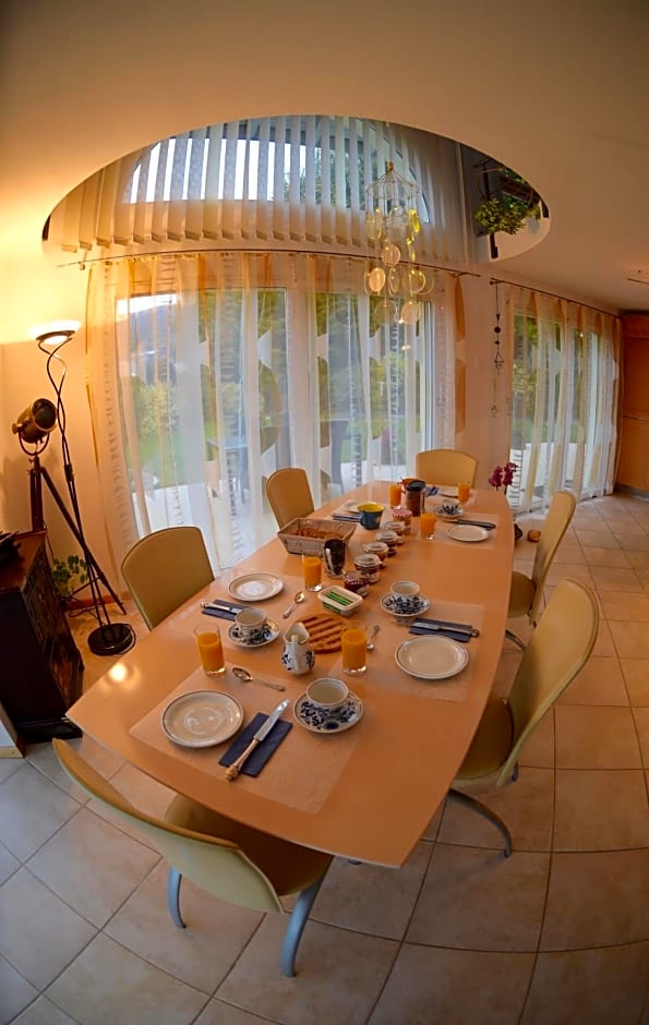 Bed and Breakfast La Petite Thielle