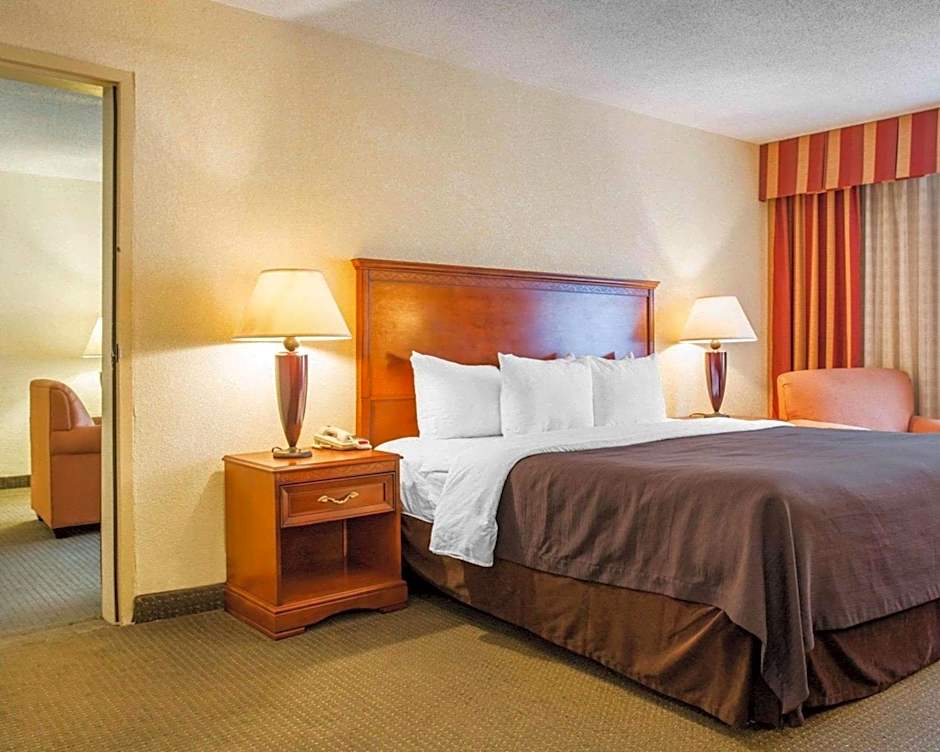 Budgetel Inn & Suites Atlanta