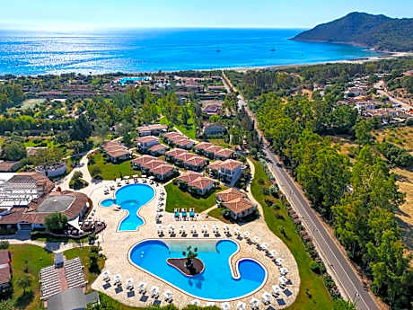 Limone Beach Resort