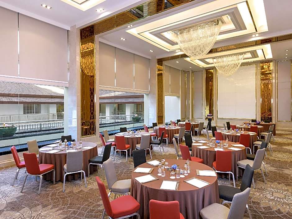 Grande Centre Point Hotel Ploenchit