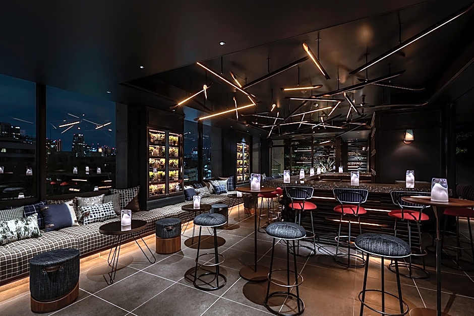 THE LIVELY AZABUJUBAN TOKYO