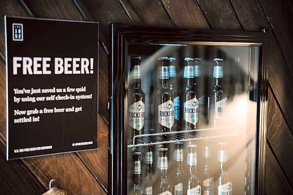 The 1852 Hotel - Self Check-in