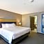 Home2 Suites By Hilton Grand Rapids North