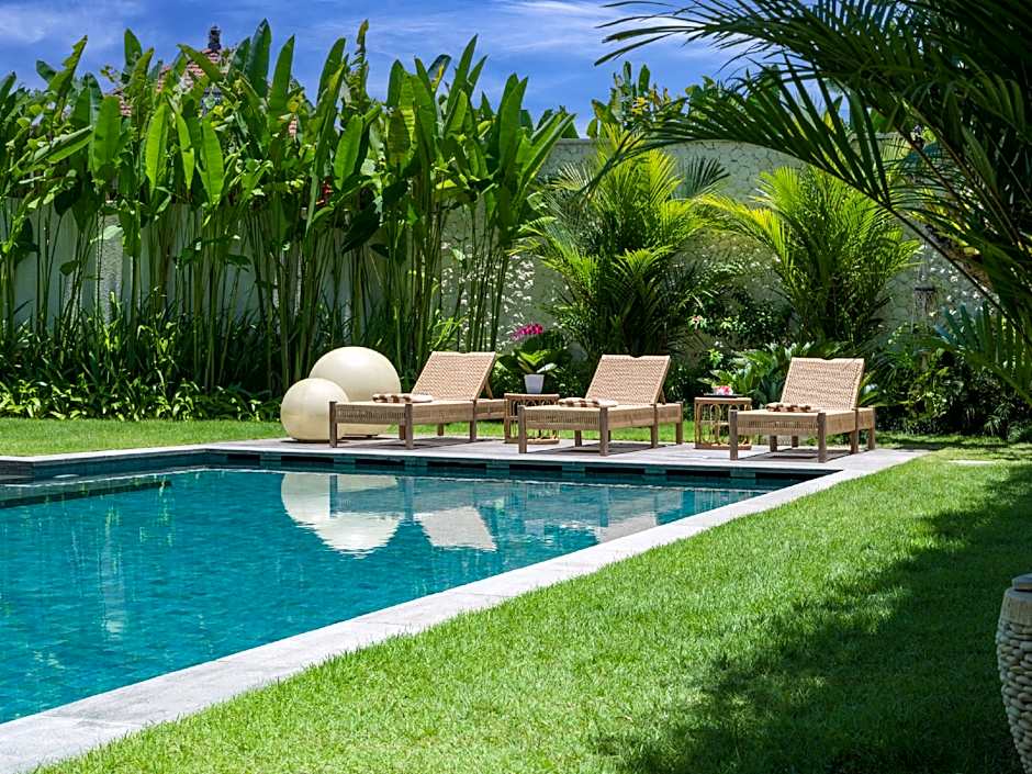 Pantai Indah Villa
