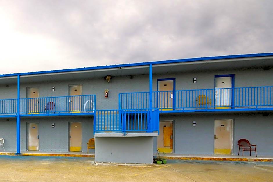 Marshall Lodge By OYO Hwy 65