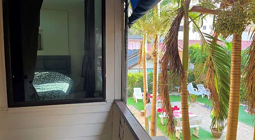 Golf-Sea-City Guest House