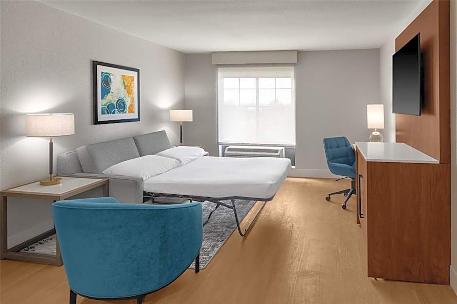 DoubleTree by Hilton Owatonna