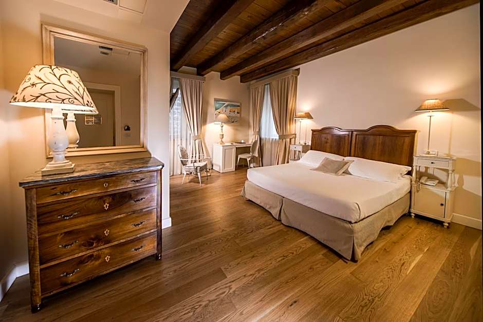 Hotel & Residenza 100 Torri