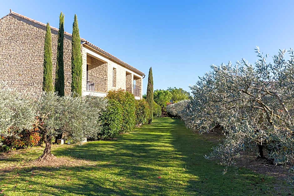 Hôtel Carcarille Restaurant Le C