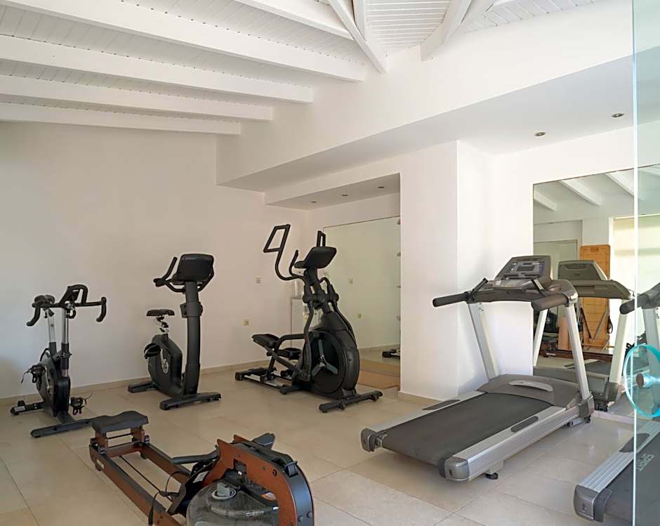 High Beach White - Adults Only