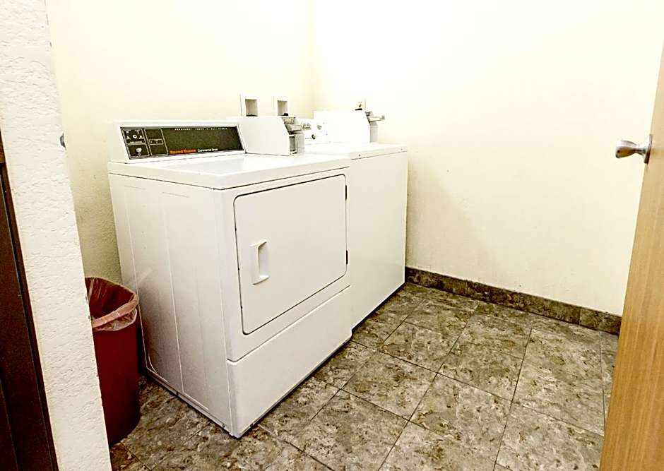 Quality Inn & Suites Marinette