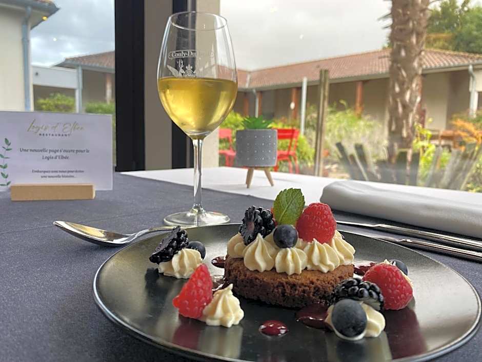 The Originals City, Le Logis d'Elbée, Cholet Nord (Inter-Hotel)