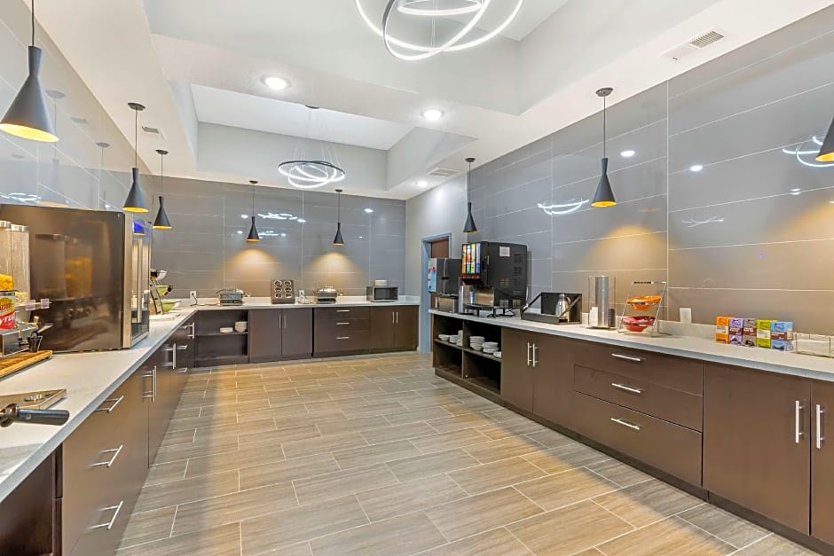 Best Western Plus Coralville Hotel