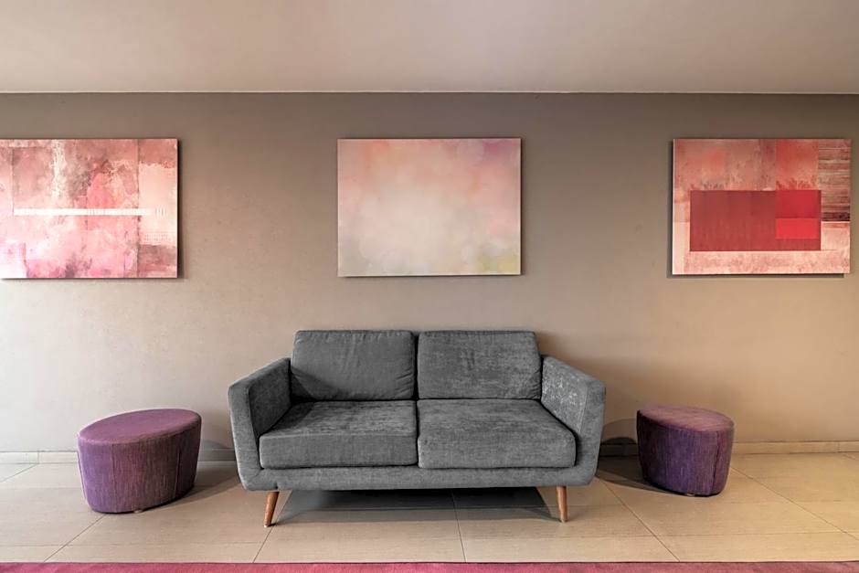 City Express Suites by Marriott Queretaro