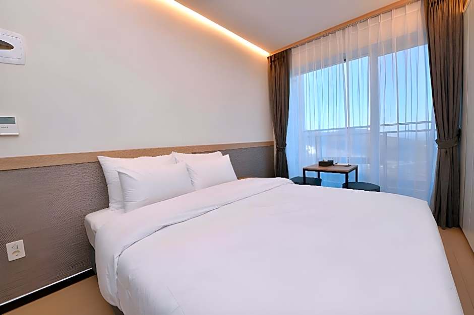 Skytop Hotel Incheon Airport