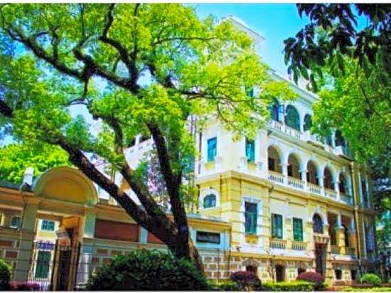 Manhaosi Hotel (Guangzhou Shangxiajiu Pedestrian Street Shamian Scenic Area)