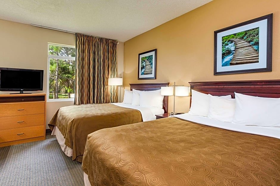 Photo 1 of 3 of 2 Queen Beds Suite