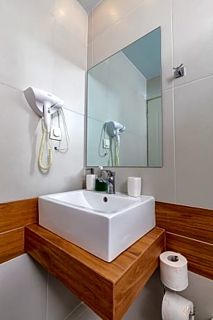 JUNIOR MAISONETTE FIRST FLOOR