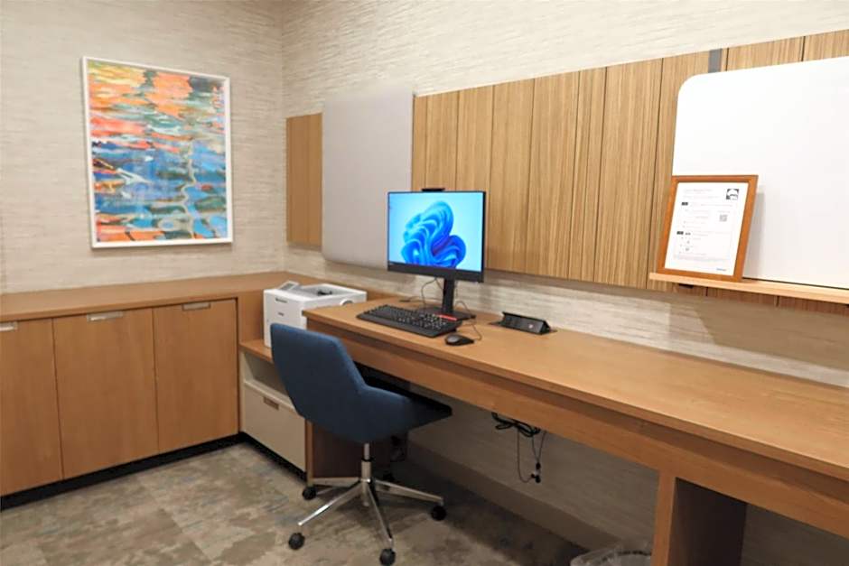 Hilton Garden Inn Lakewood
