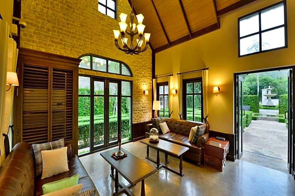 Thames Valley Khao Yai Hotel