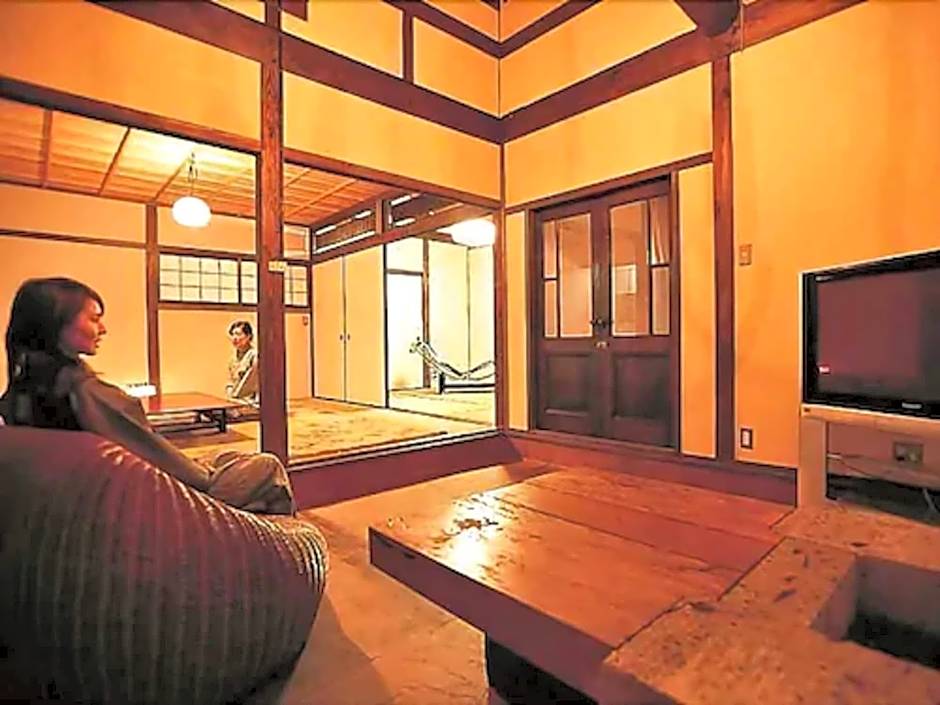 Yufuin Onsen Kishokaiuntei Muzinzo