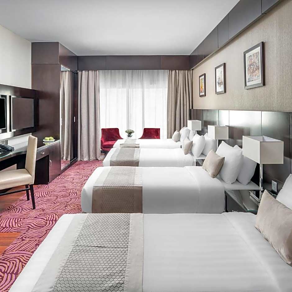 Taiba Front Hotel