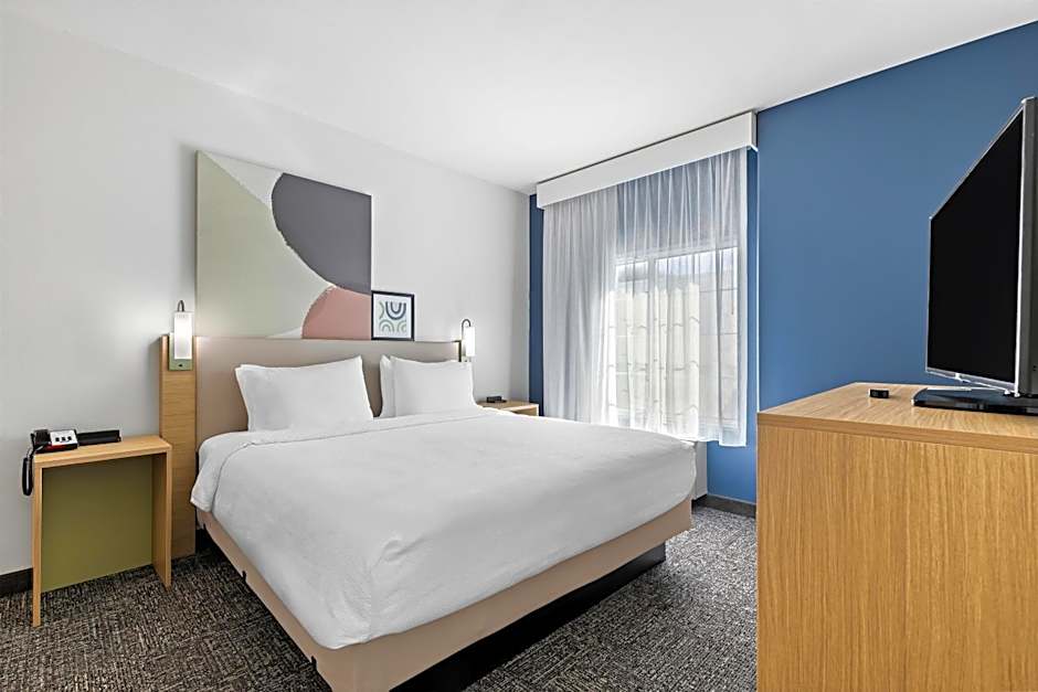 Spark by Hilton Redlands