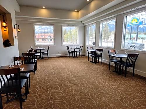 Days Inn by Wyndham Canmore