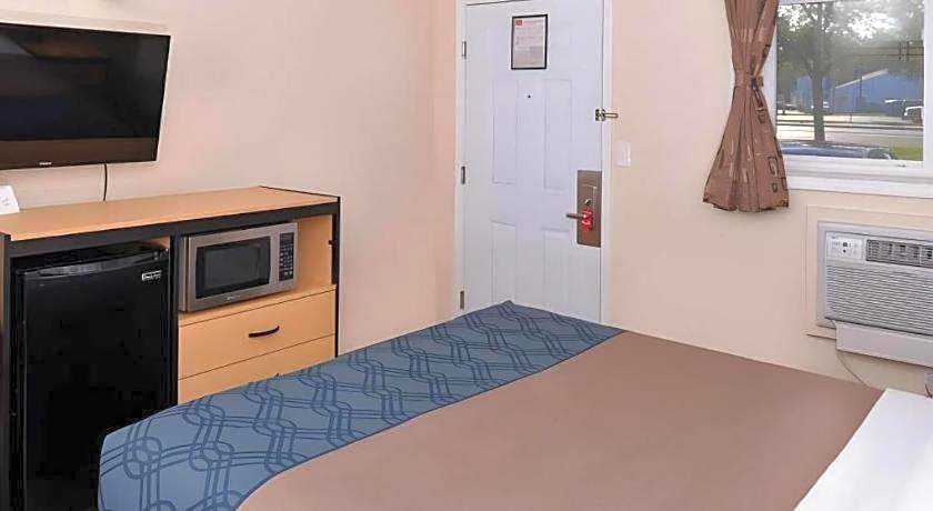 Econo Lodge Rochester