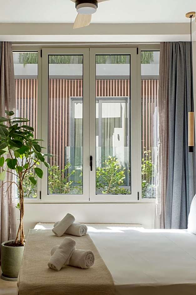 Living Stone Boutique Hotel